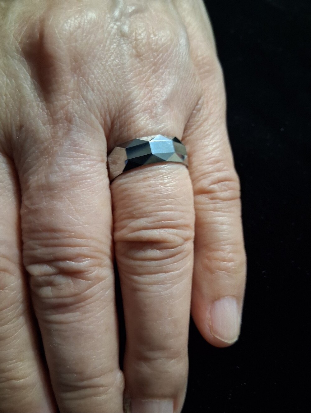 Ladies Diamond Cut Tungsten Ring